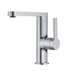 Смеситель для ванной комнаты